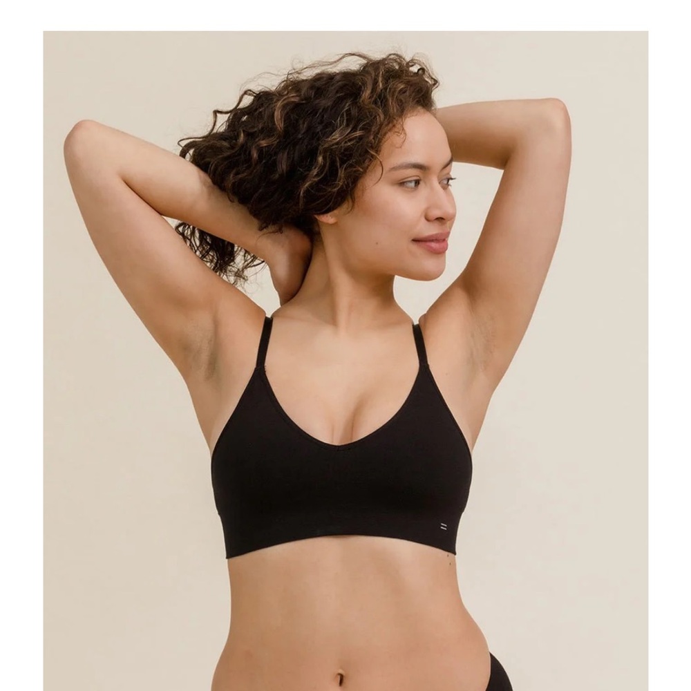 Branwyn Black Essential Bralette